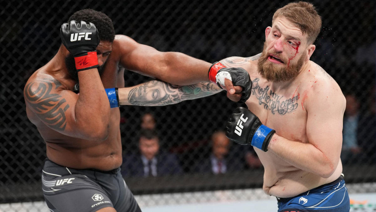 Curtis Blaydes will be challenged by local Tom Aspinall at UFC London